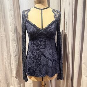 Ann FERRIDAY Rare Vintage Velvet Cobweb and lace sweetheart 
Tunic Top M